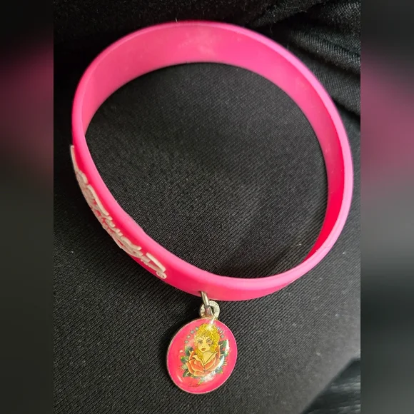 Ed Hardy Pink Bracelet with Charm - Picture 4 of 4